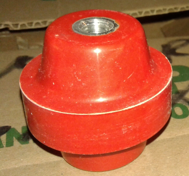 AISLADOR DE SOPORTE