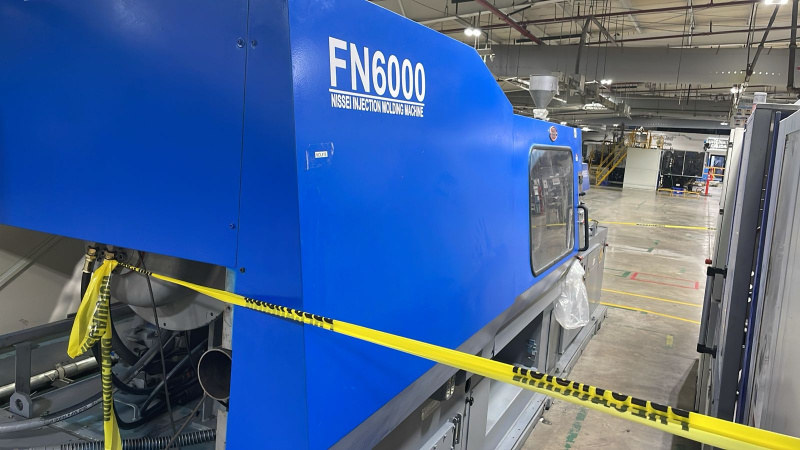 INYECTORA DE PLASTICO NISSEI 290 TONELADAS