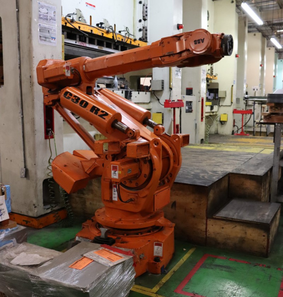 ROBOT ABB IRB6400