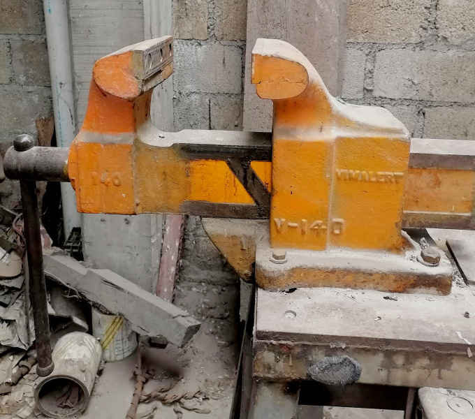 TORNILLO DE BANCO VIMALERT 17 CM USO RUDO